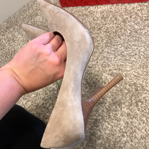 Guess by Marciano tan suede heels. - Picture 8 of 9